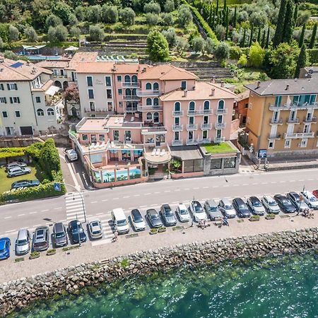 Lake Hotel Ifigenia توربولي المظهر الخارجي الصورة